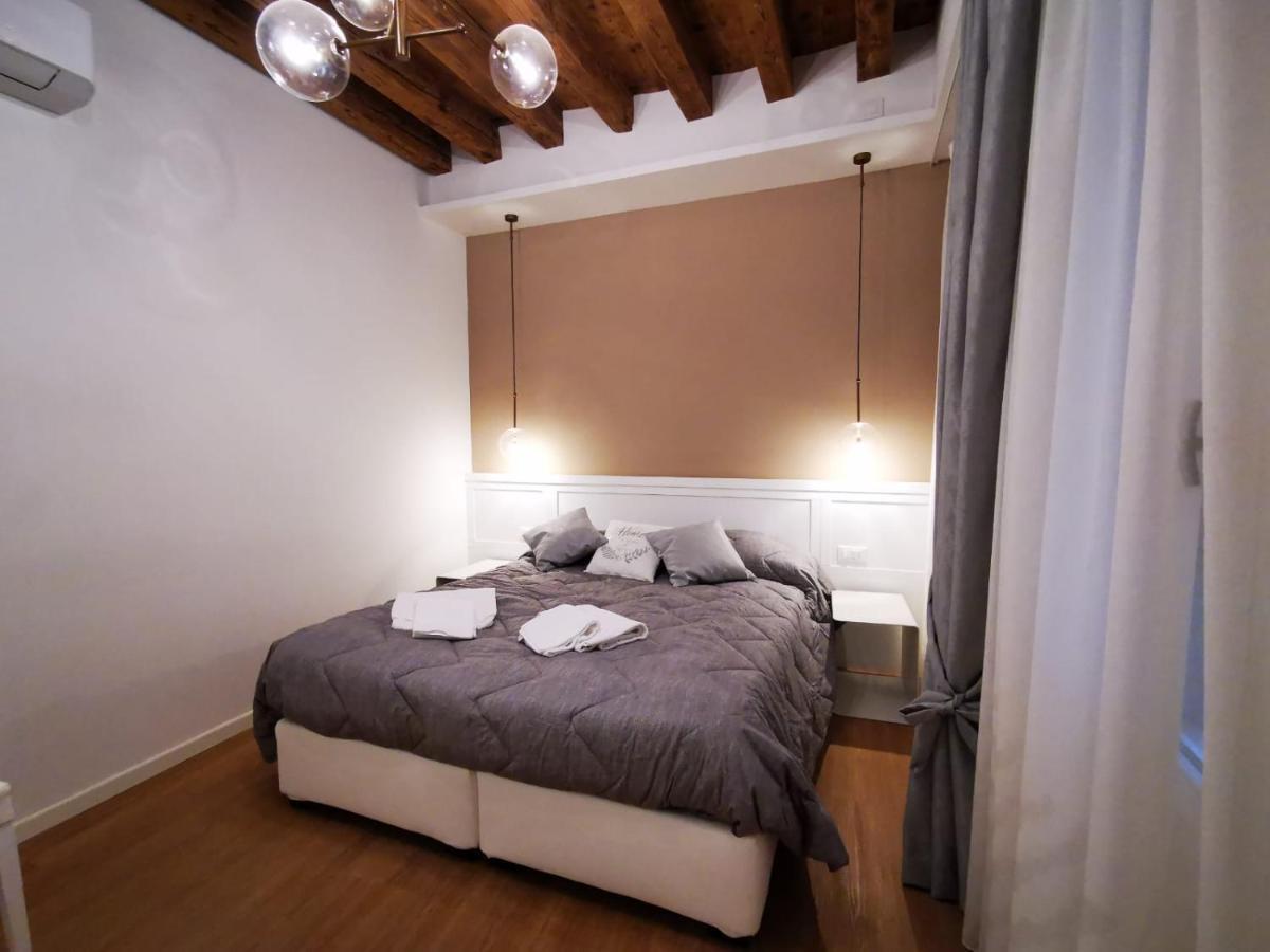 Deluxe 3 Bedroom Flat In Rialto Βενετία Εξωτερικό φωτογραφία